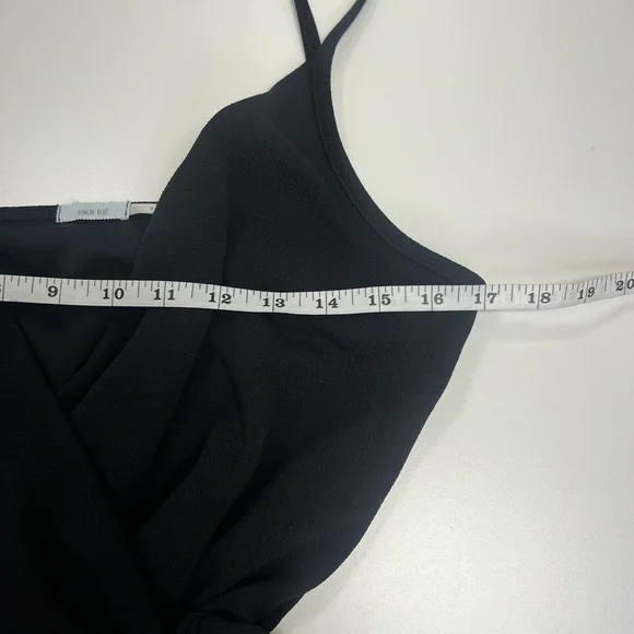 Urban Outfitters Kimchi Blue Drapey Surplice Skort Romper in Black Size Small - Picture 7 of 14